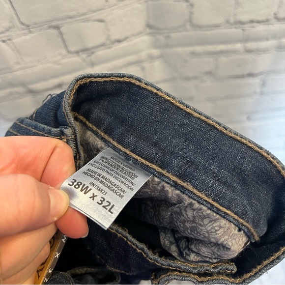 Cody James Relaxed Straight Fit Jeans - Picture 8 of 8